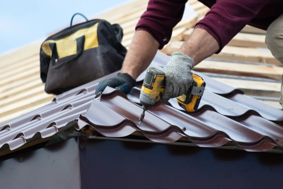 How to Choose the Right Metal Roof for Your Home