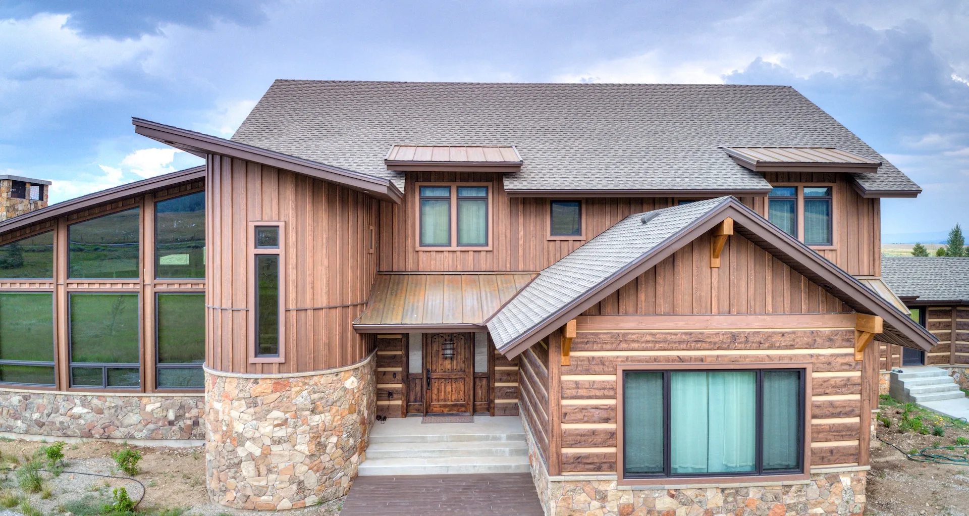 EverLog-Concrete-Log-Siding2